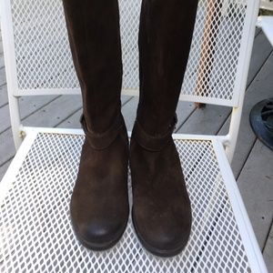 Clarks Women/'s Plaza Steer Brown Suede High Boots Style#26101970